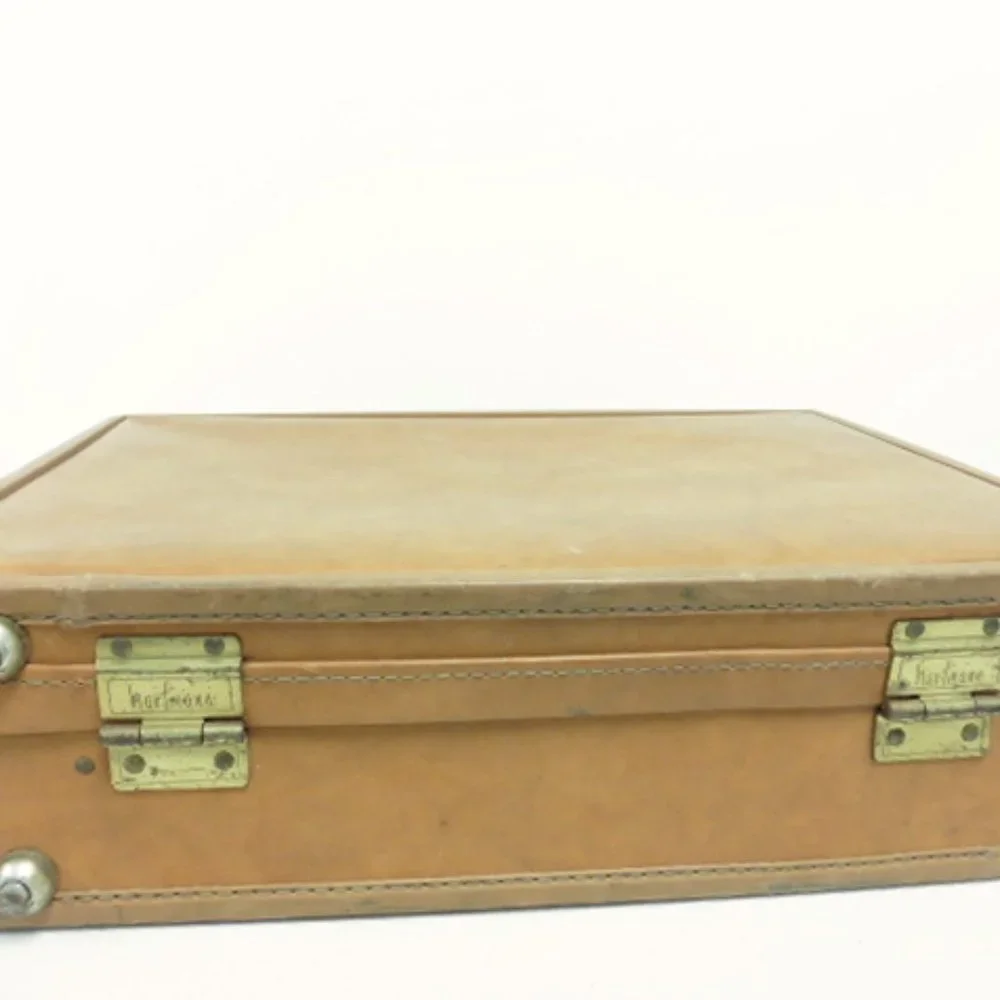Hartmann briefcase saddle brown leather attache brass locks vintage 18